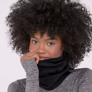 OFFLINE By Aerie Warmup Gaiter/Headband, new/never worn